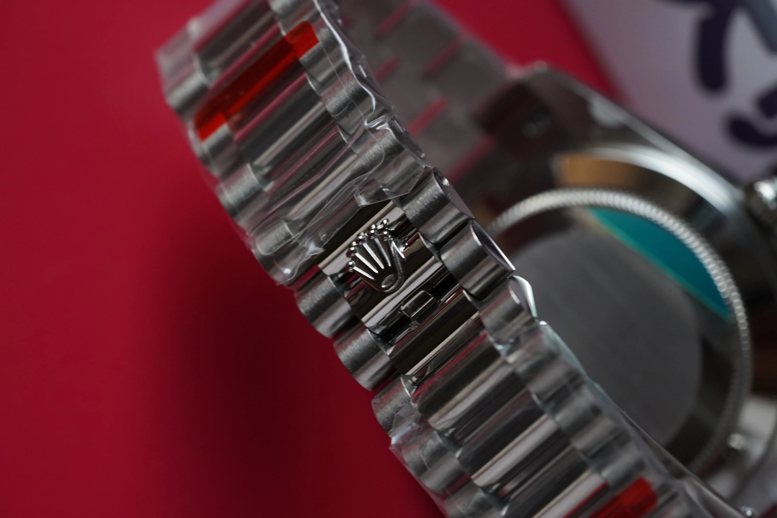 EWFactory力作V2升级版劳Rolex星期日志型40mm终极版搭载原版3255自动机械机芯228239系列腕表，40毫米直径，研发耗时16个月！原版1比1开模。