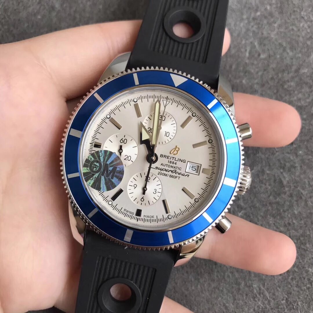 百年玲超级海洋文化计时腕表，尺寸直径46x厚度15.5mm，7750自动机械计时机芯，蓝宝石镜面